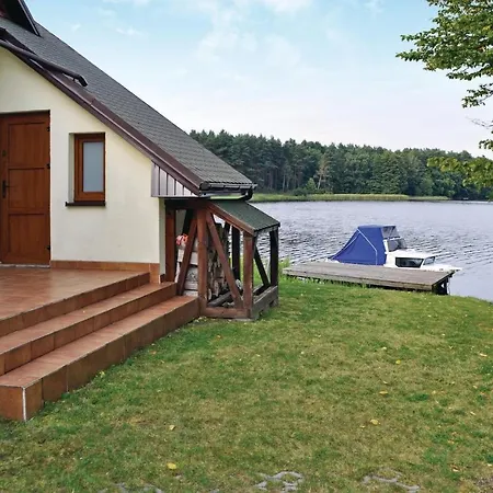 Two-bedroom Holiday In * Rosnowo